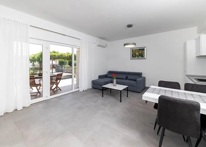 Apartamento With Parking Space - 5589 *