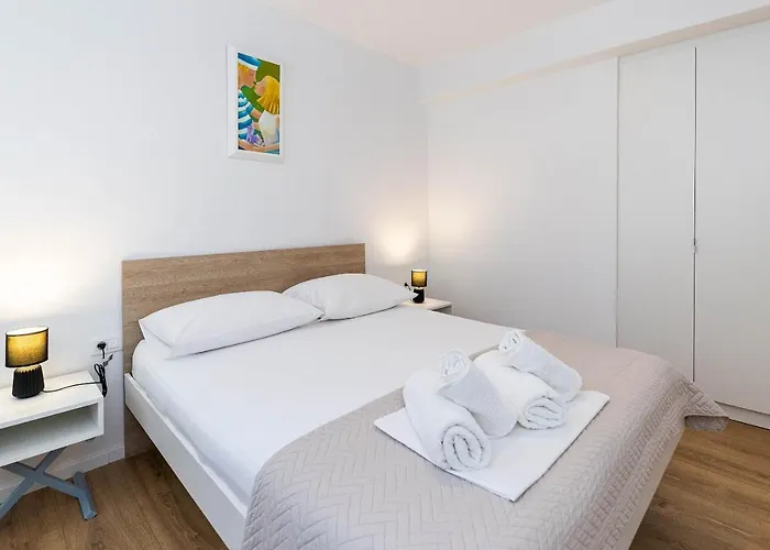 Apartamento With Parking Space - 5589 Crikvenica